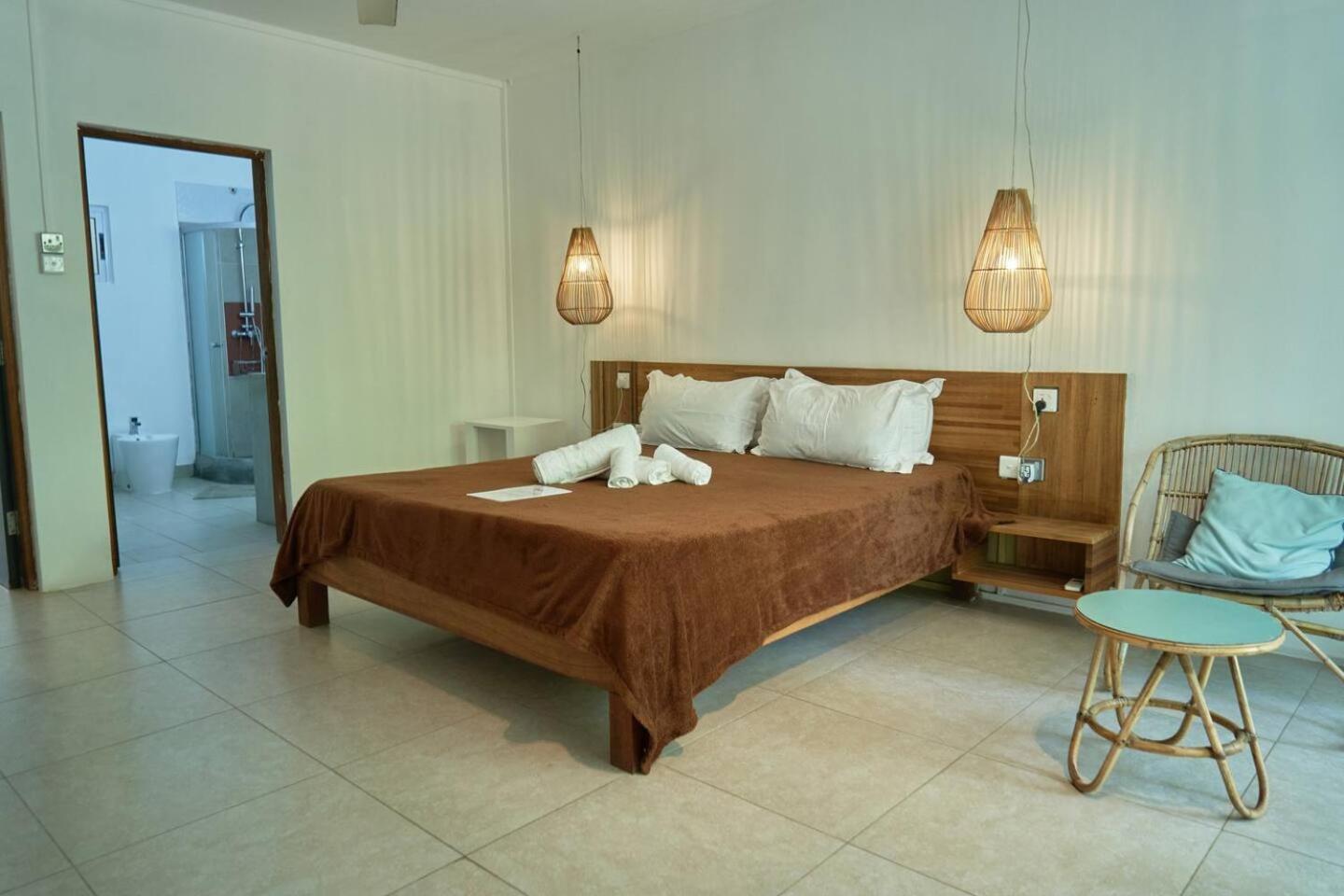 Coteau Raffin Loukaz -Entire Rental Units W Panoramic Rooftop מראה חיצוני תמונה