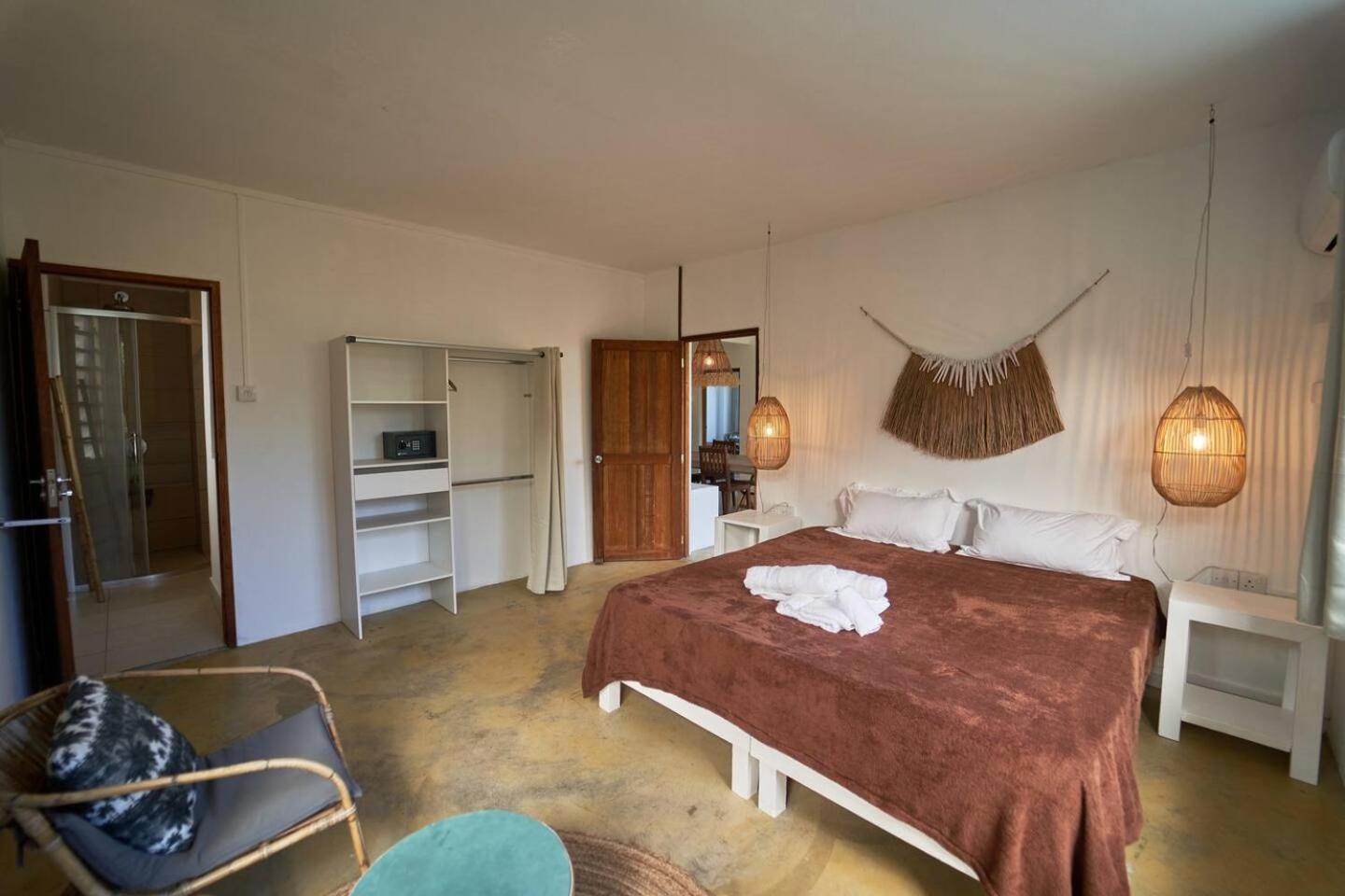 Coteau Raffin Loukaz -Entire Rental Units W Panoramic Rooftop מראה חיצוני תמונה