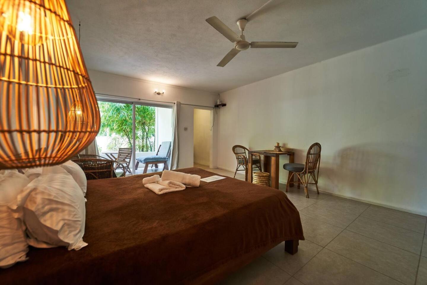 Coteau Raffin Loukaz -Entire Rental Units W Panoramic Rooftop מראה חיצוני תמונה