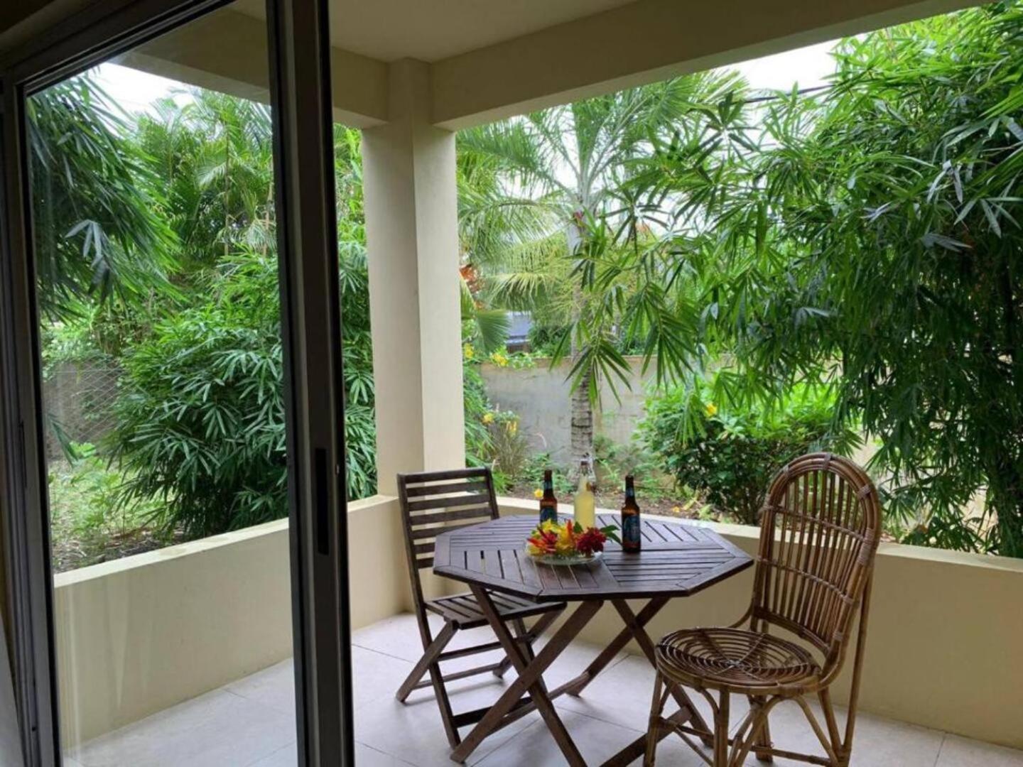 Coteau Raffin Loukaz -Entire Rental Units W Panoramic Rooftop מראה חיצוני תמונה